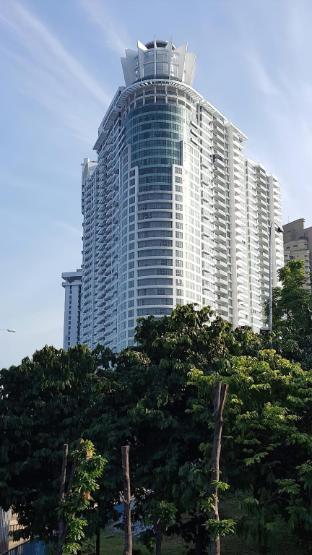 regalia residence kl infinity pool