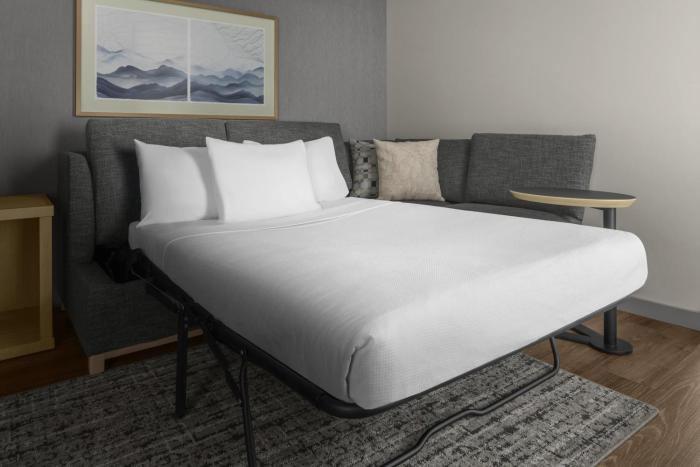 hyatt place bozeman yellowstone airport