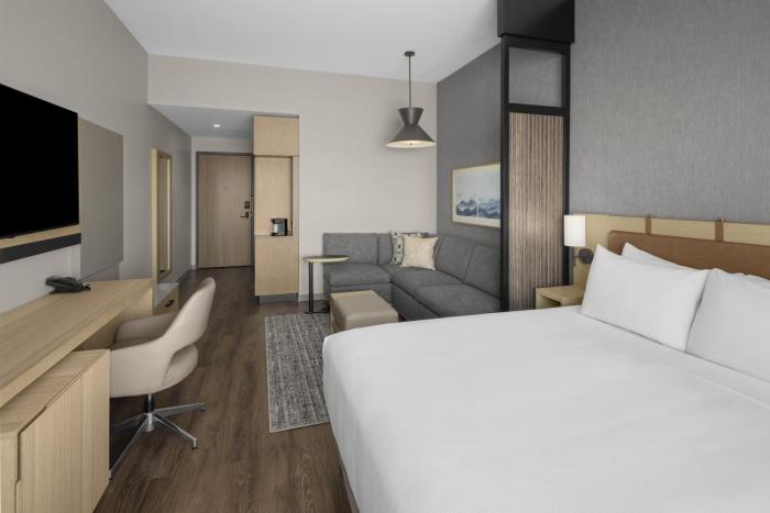 hyatt place bozeman yellowstone airport