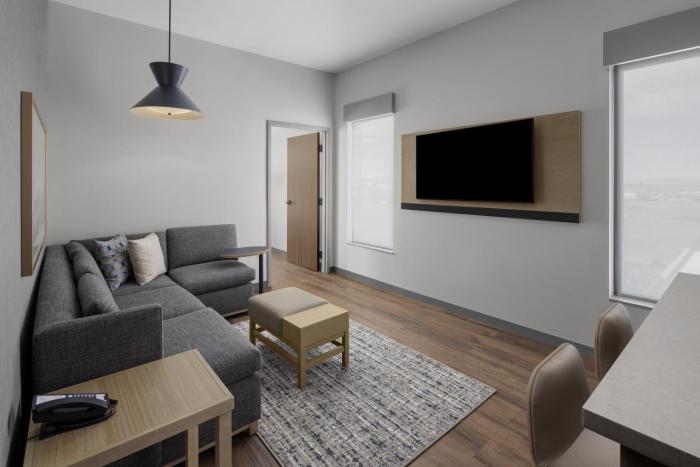 hyatt place bozeman yellowstone airport