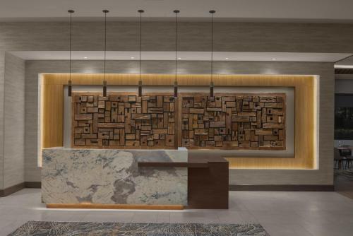hyatt place bozeman yellowstone airport