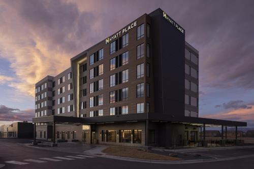 hyatt place bozeman yellowstone airport