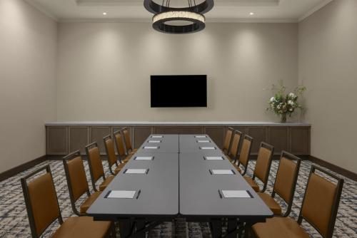 hyatt place bozeman yellowstone airport