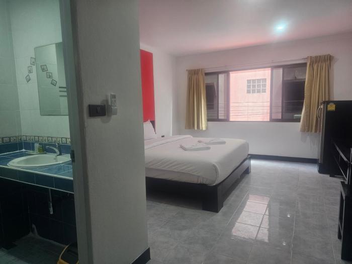 patong central budget stay