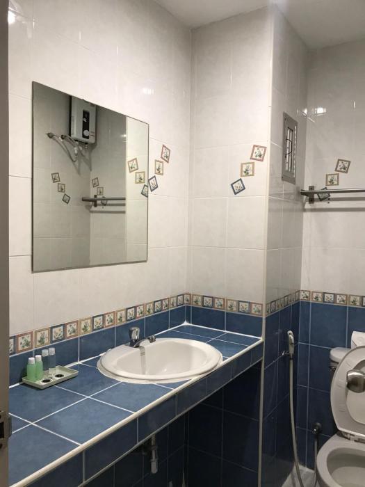 patong central budget stay