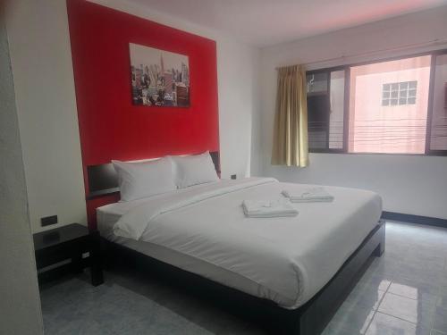 patong central budget stay