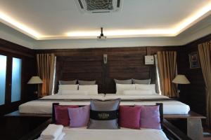 villa dacqua homestay