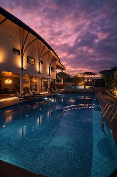 Capybara Zen Resort And Spa,,3 star