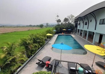 Capybara Zen Resort And Spa,,3 star