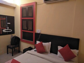 hotel dwarika inn