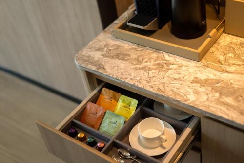 grand nikko bangkok sathorn