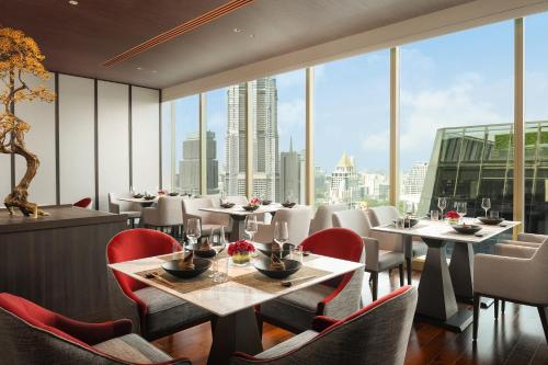 grand nikko bangkok sathorn