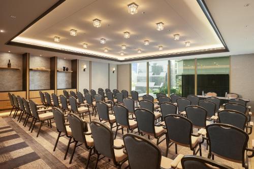 grand nikko bangkok sathorn