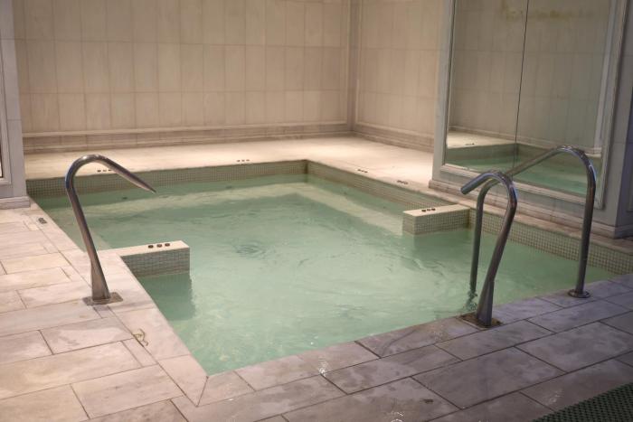 westpac hotel and suites westbay doha