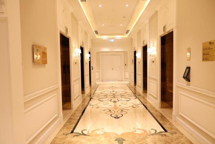 westpac hotel and suites westbay doha