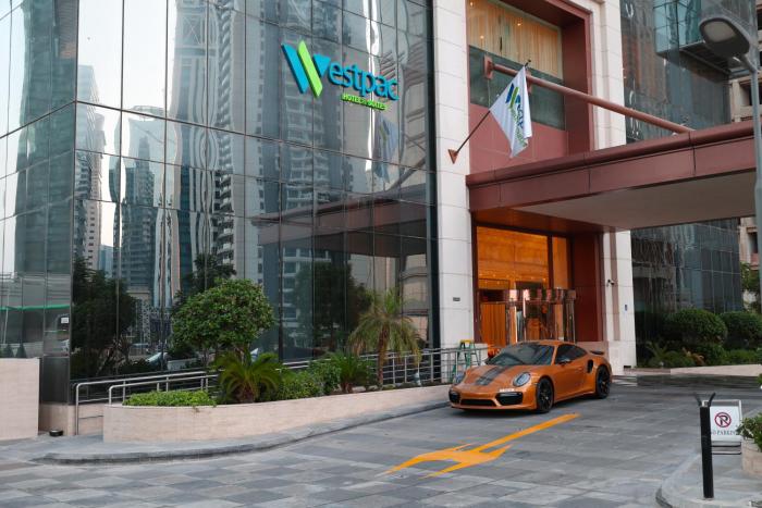 westpac hotel and suites westbay doha