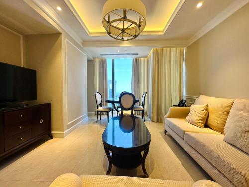 westpac hotel and suites westbay doha