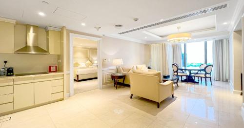 westpac hotel and suites westbay doha