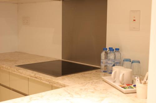 westpac hotel and suites westbay doha
