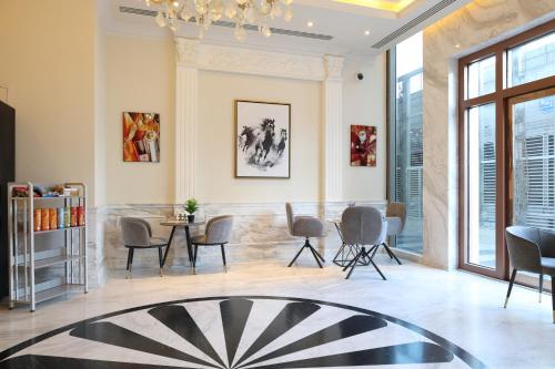 westpac hotel and suites westbay doha