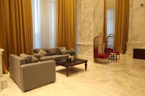 westpac hotel and suites westbay doha