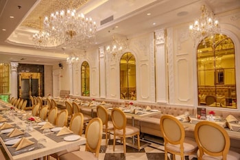 Anant Palace Hotel,,3 star