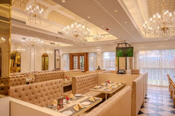 Anant Palace Hotel,,3 star