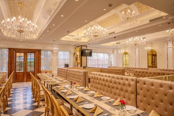 Anant Palace Hotel,,3 star