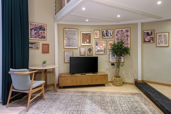 hazel spaces downtown