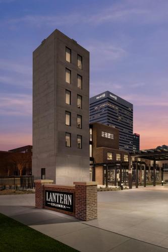 the lantern columbia