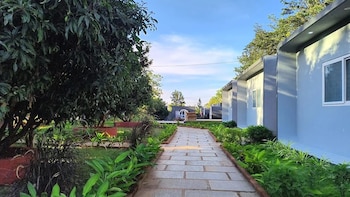 Benchkal Resort,,2 star