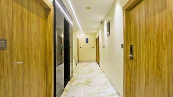 hotel the argal vijay nagar