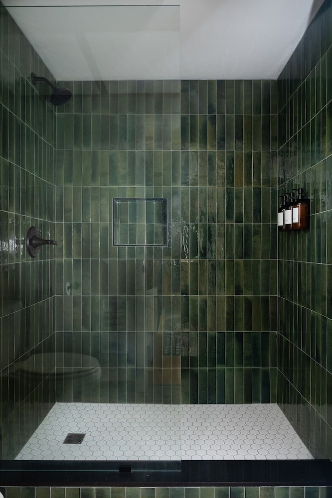 wildrest hotel