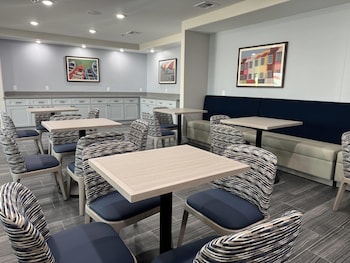 seabreeze hotel an ascend collection hotel