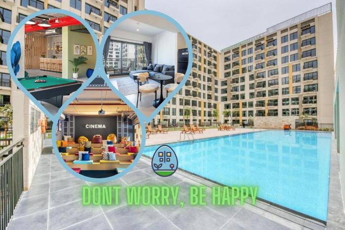 pure voyage town square