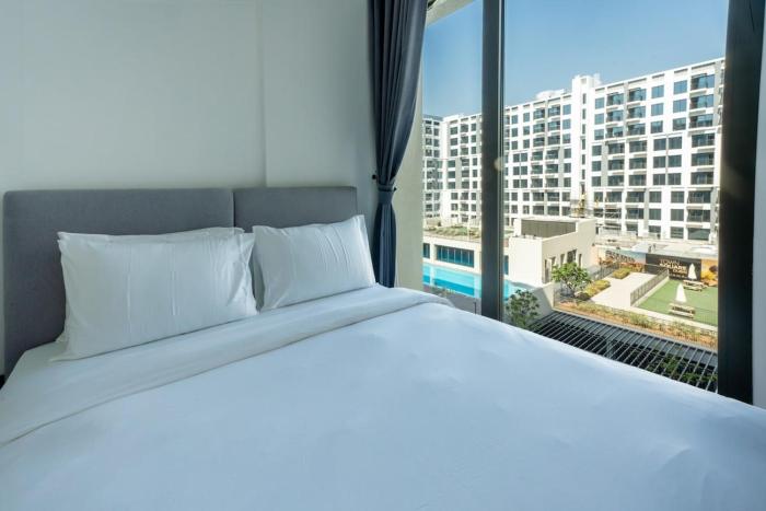 pure voyage town square