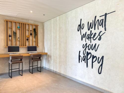 pure voyage town square