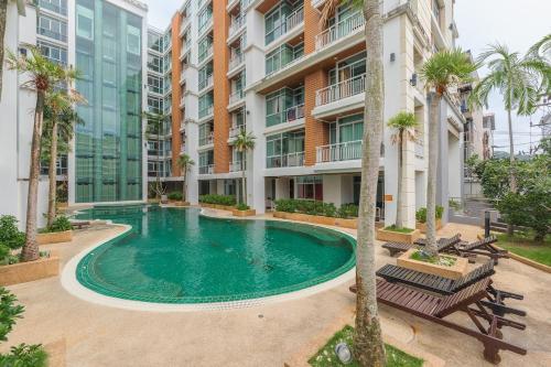 950m to patong beach poolandgym c211