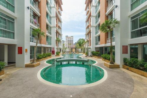 950m to patong beach poolandgym c211