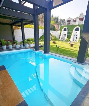 Nyast Valley Resort,,2 star