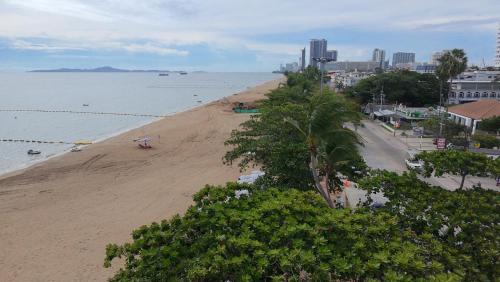 vs beach front pattaya