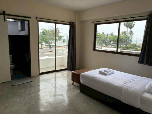 vs beach front pattaya