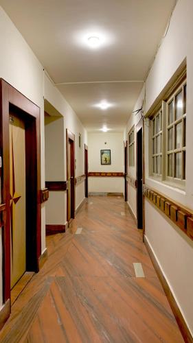 hotel marvel international and resturant