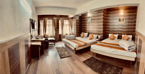 hotel marvel international and resturant