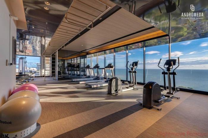 exclusive sea view 2 bed room high floor 2 balcony