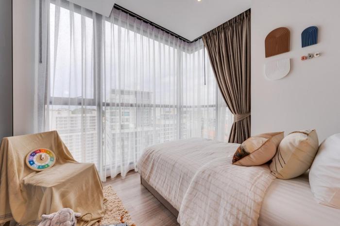 exclusive sea view 2 bed room high floor 2 balcony