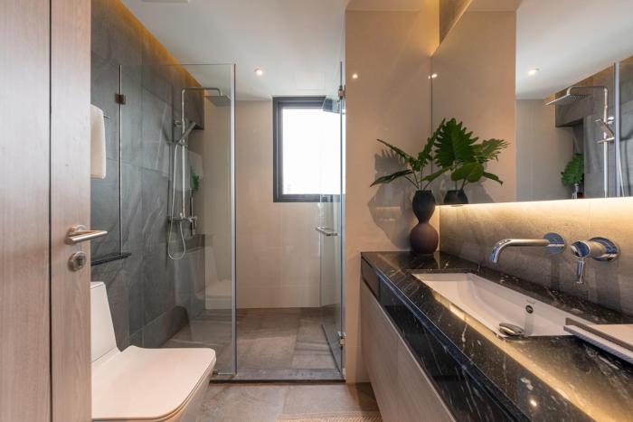 exclusive sea view 2 bed room high floor 2 balcony