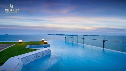 exclusive sea view 2 bed room high floor 2 balcony