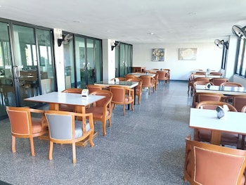 New Siya Hotel,,3 star