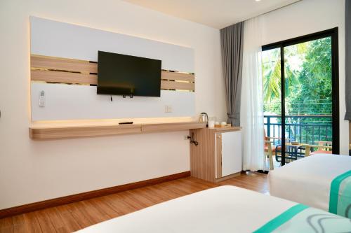 mar ozo kohtao